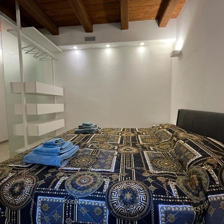 Апартаменти Charme In Centro With Private Parking Асколі-Пічено Екстер'єр фото